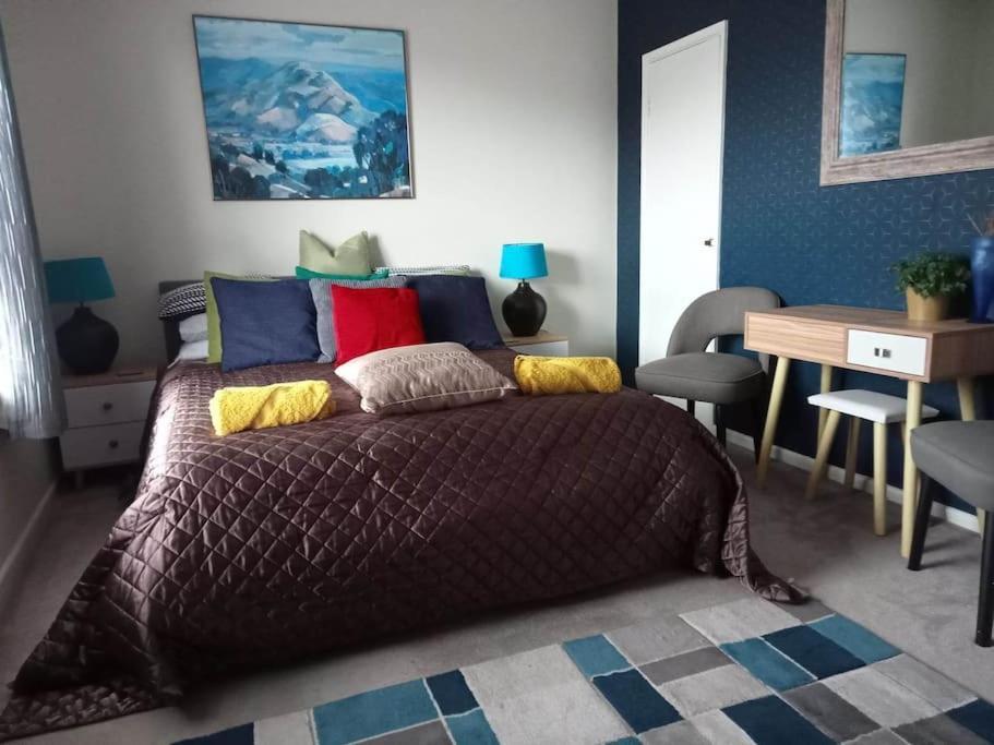 Villa House With Free Parking And Large Garden à Wyke Regis Extérieur photo